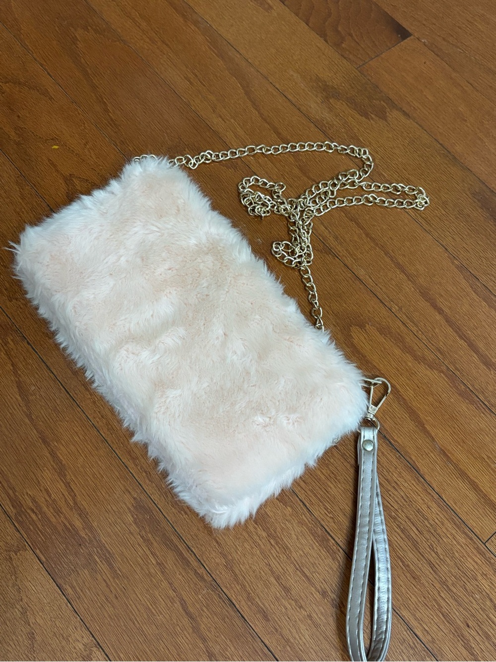 Plush Faux Fur Crossbody Shoulder Bag in Light Pink with Gold Chain
